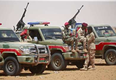 الجيش السوداني يحاصر آخر معاقل &quot;الدعم السريع&quot; غرب الخرطوم